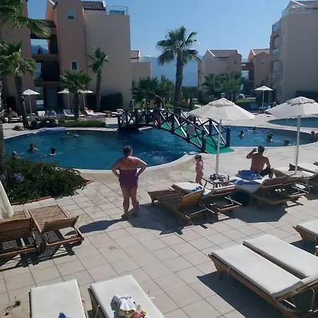 Appartement Kusadasi Golf And *